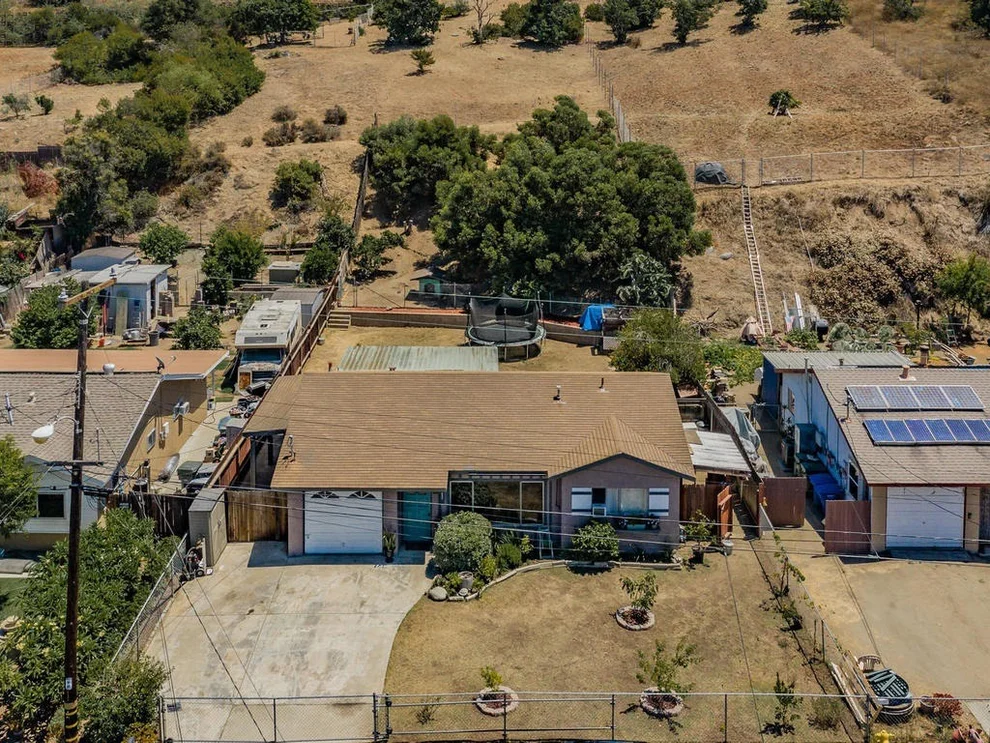 Unit for sale at 333 Cananea Street, Vista, CA 92084