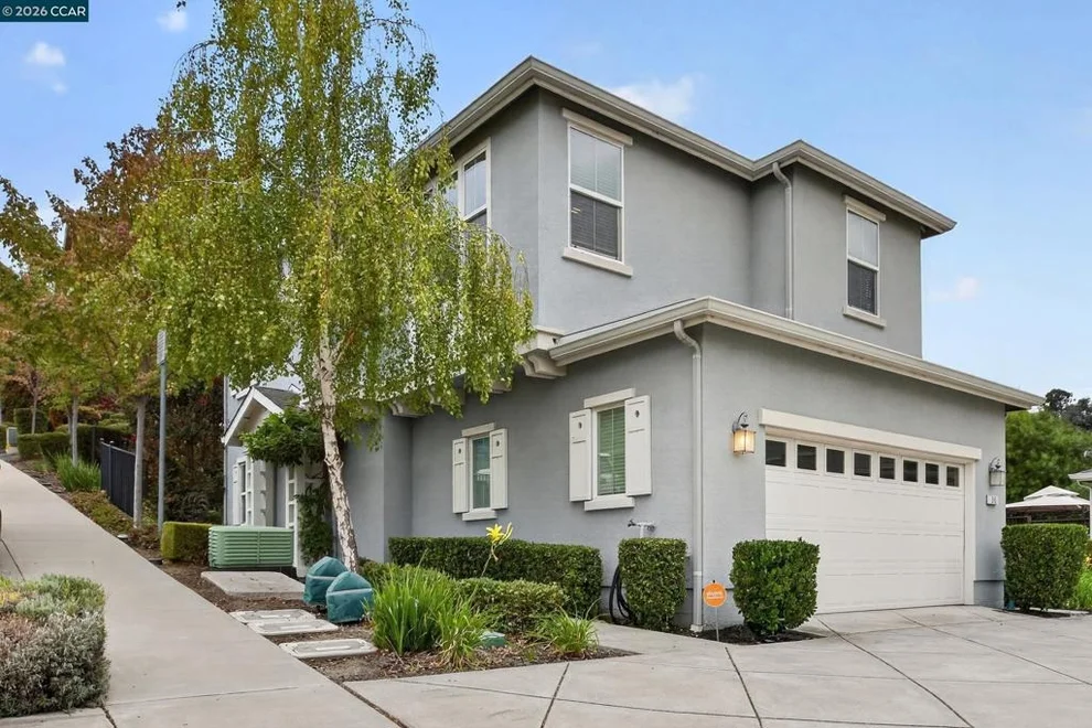 Unit for sale at 516 Falling Star Dr, Martinez, CA 94553