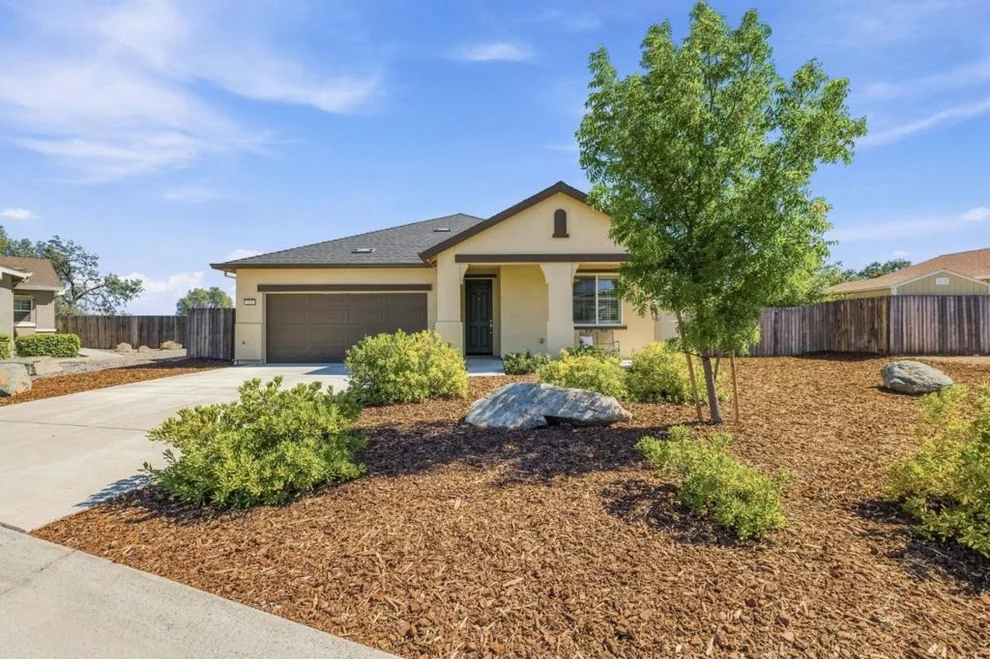 Unit for sale at 216 Raccoon Hollow Loop, Copperopolis, CA 95228