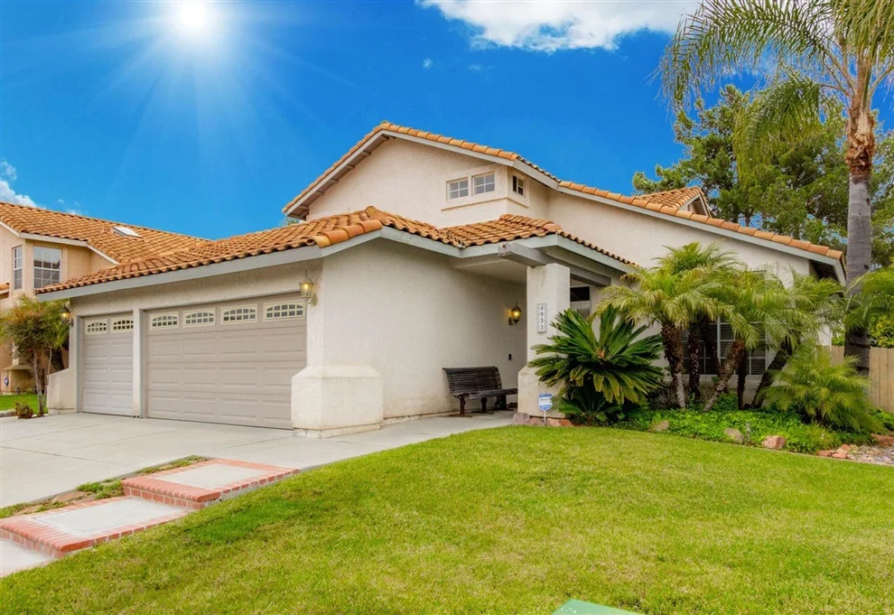 Unit for sale at 4933 Calle Sobrado, Oceanside, CA 92056