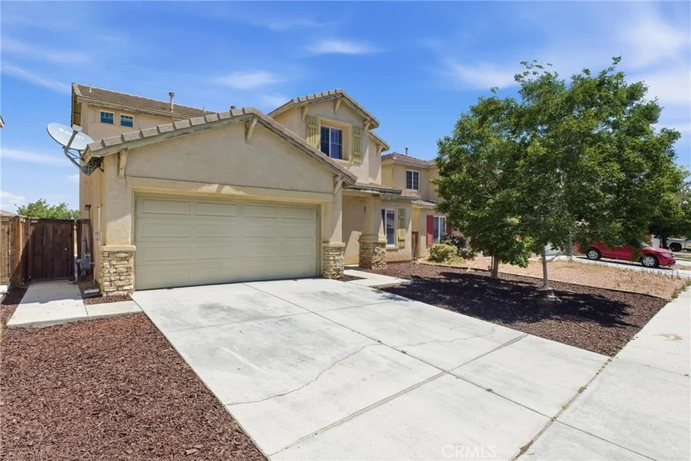 Unit for sale at 12324 Alcorn, Victorville, CA 92392