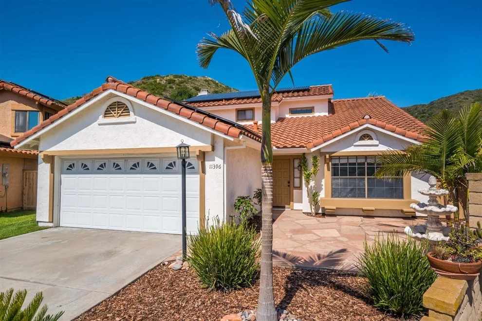 Unit for sale at 11396 Middle Ridge Ter, San Diego, CA 92128