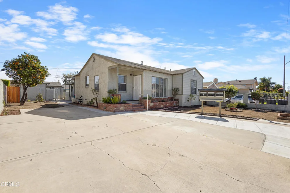Unit for sale at 136 S Roosevelt Avenue, Oxnard, CA 93030