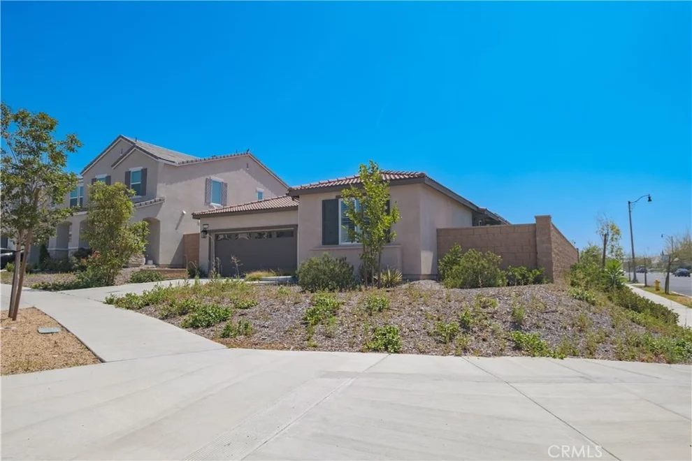 Unit for sale at 4953 Boston Ivy St, Fontana, CA 92336