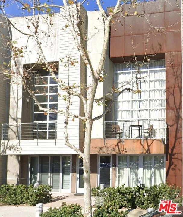 Unit for sale at 121 E City Place Drive, Santa Ana, CA 92705
