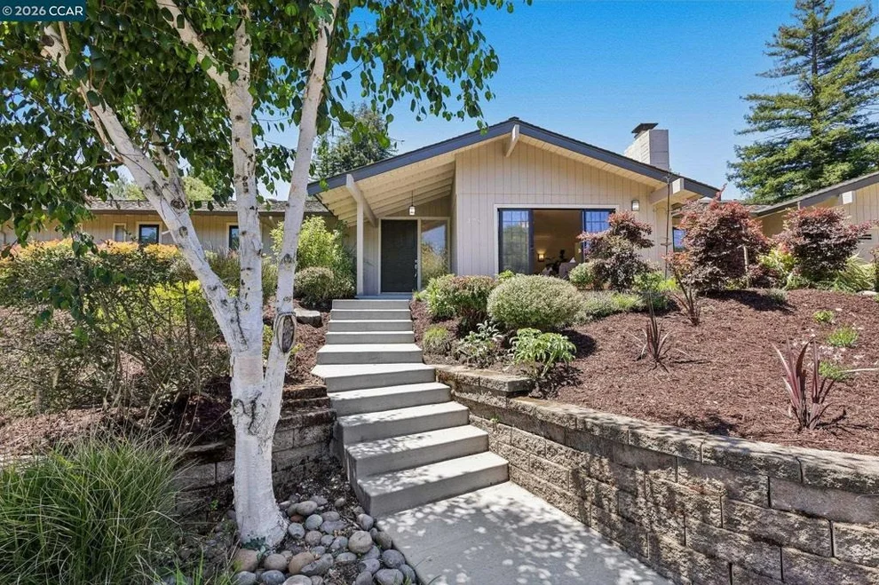 Unit for sale at 128 Corliss Dr, Moraga, CA 94556