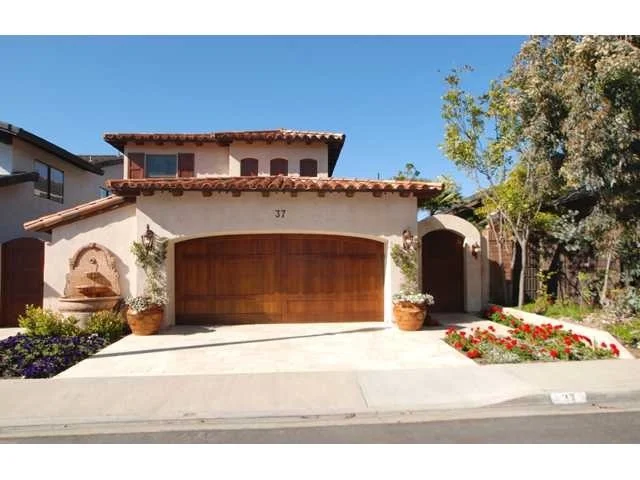 Unit for sale at 37 Green Turtle Rd, Coronado, CA 92118