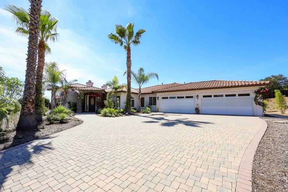 Unit for sale at 2353 Buena Creek Trail, Vista, CA 92084
