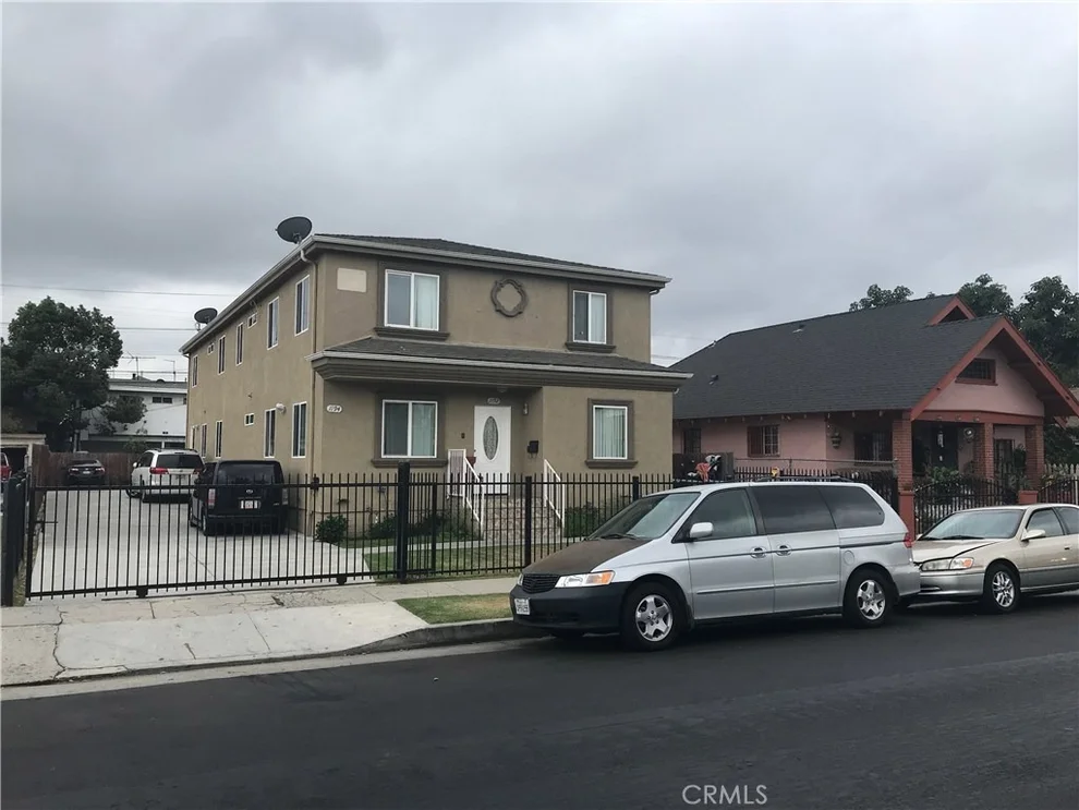 Unit for sale at 1192 1194 E 43rd Place, Los Angeles, CA 90011