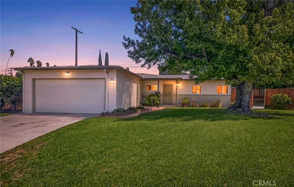 Unit for sale at 19 Hastings, Redlands, CA 92373