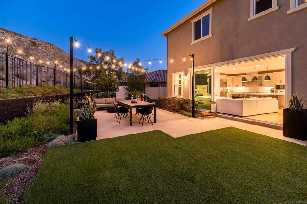 Unit for sale at 998 Woodhaven, San Marcos, CA 92069