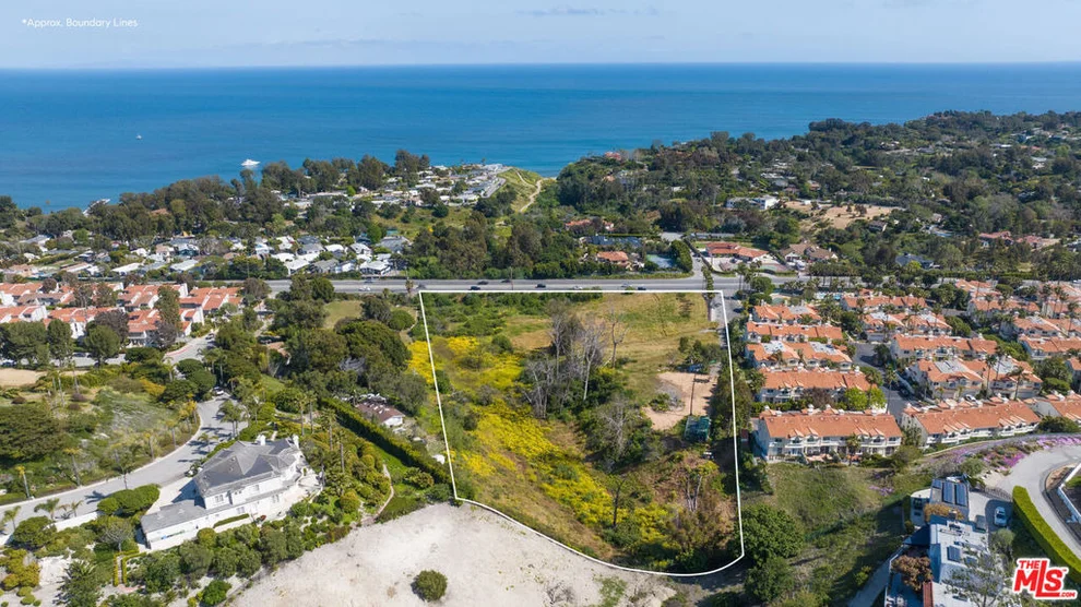Unit for sale at 28517 Pacific Coast Highway, Malibu, CA 90265