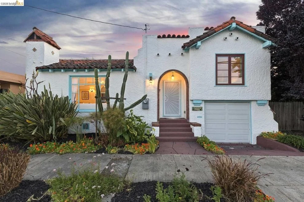 Unit for sale at 3535 Suter ST, Oakland, CA 94619