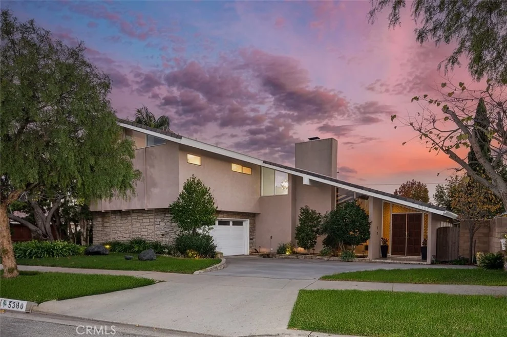 Unit for sale at 5360 E El Jardin Street, Long Beach, CA 90815