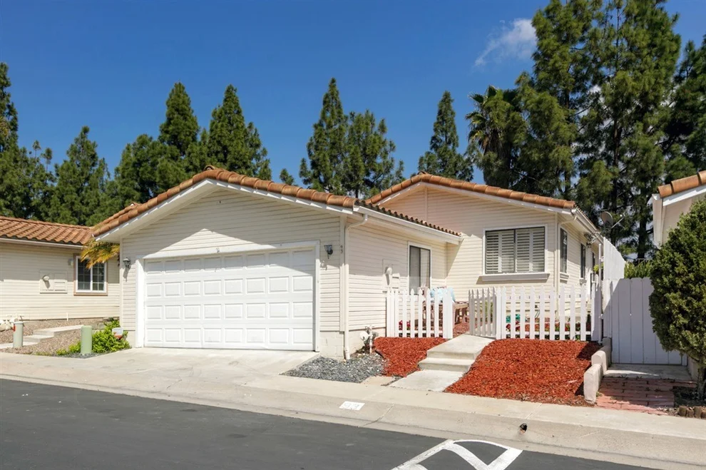 Unit for sale at 14955 Avenida Venusto, San Diego, CA 92128