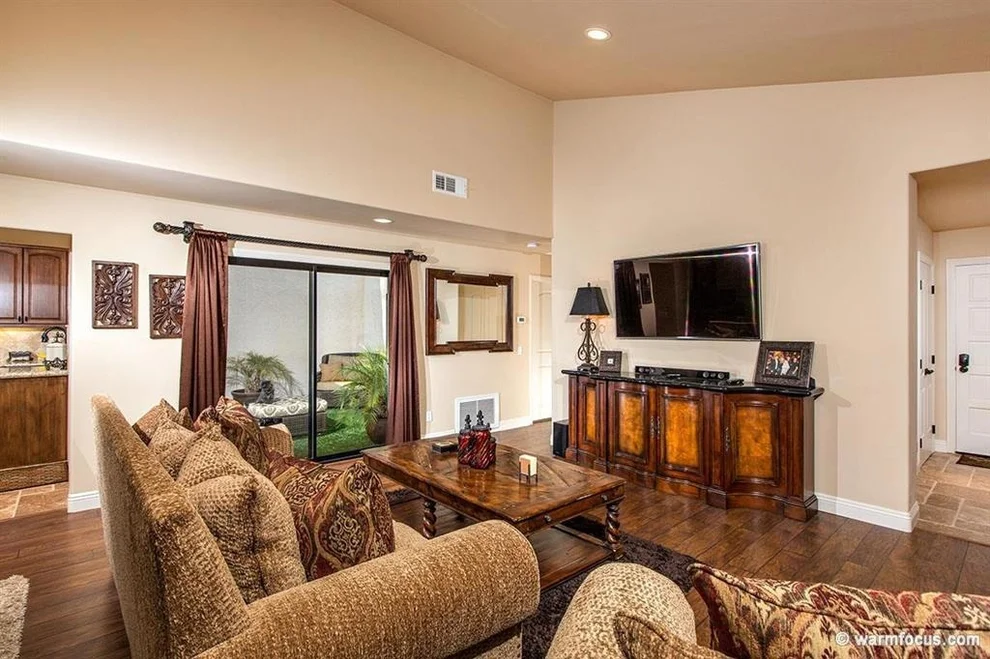 Unit for sale at 13647 Penina, Poway, CA 92064