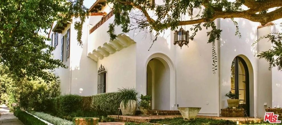 Unit for sale at 878 Hartzell Street, Pacific Palisades, CA 90272