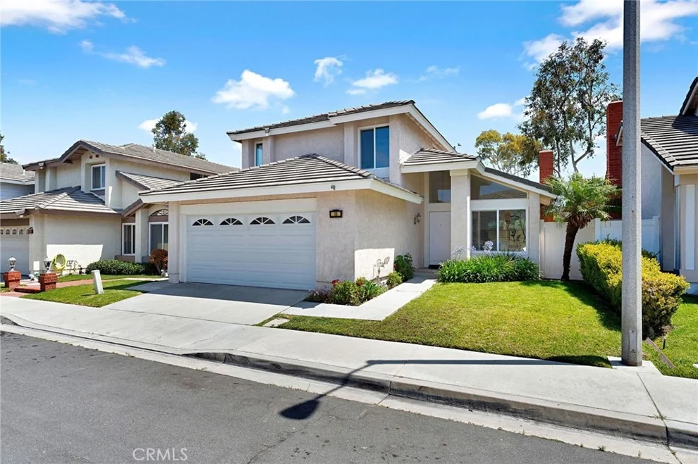 Unit for sale at 16 Appomattox, Irvine, CA 92620