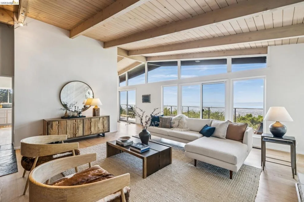 Unit for sale at 25 Ascot Court, Oakland, CA 94611