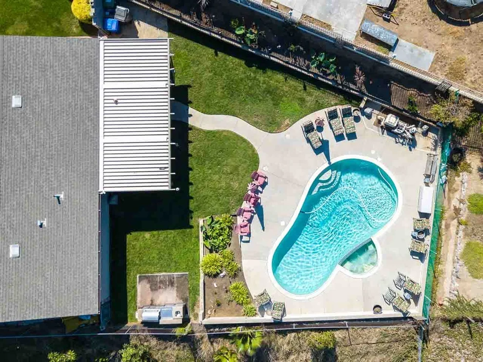 Unit for sale at 5074 Gold Drive, Oceanside, CA 92057