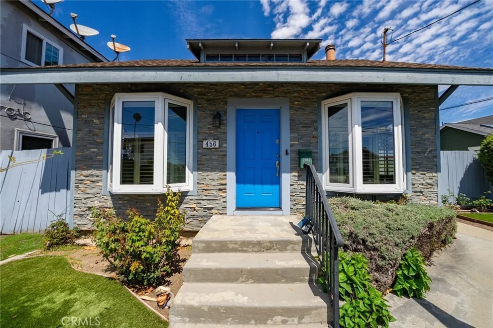 Unit for sale at 456 W 40th, San Pedro, CA 90731