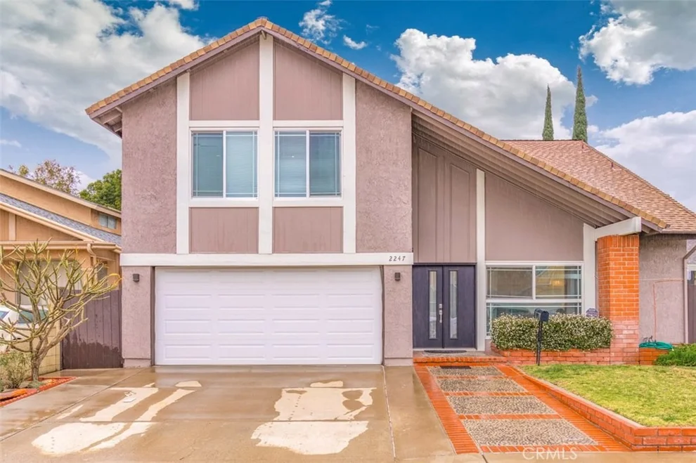 Unit for sale at 2247 E Vermont Avenue, Anaheim, CA 92806