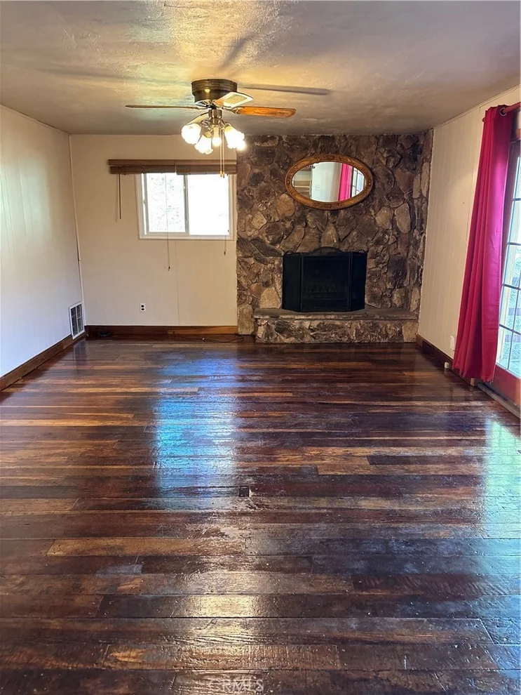 Unit for sale at 23801 Zuger, Crestline, CA 92325