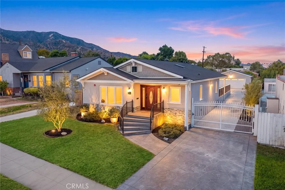 Unit for sale at 1362 Linden, Glendale, CA 91201