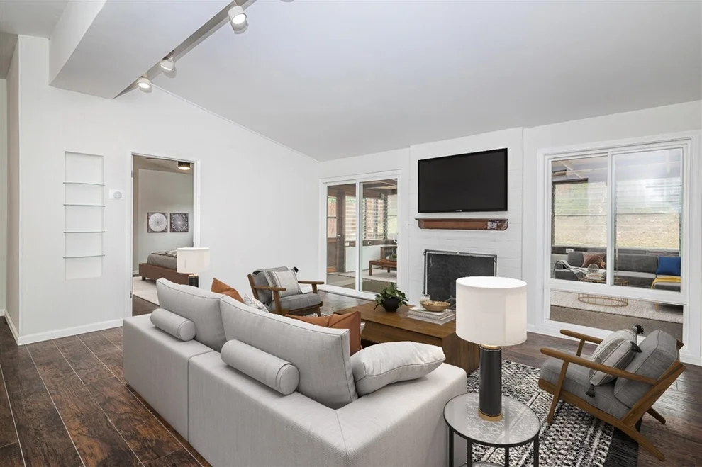 Unit for sale at 3011 Martindale Ct., San Diego, CA 92123