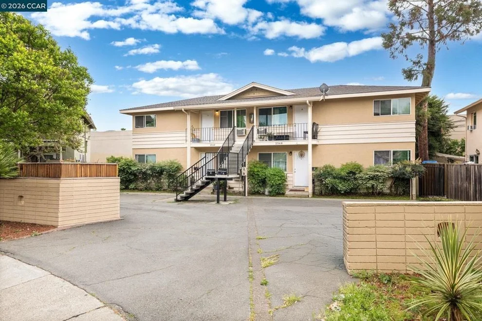 Unit for sale at 2548 Camara Cir, Concord, CA 94520