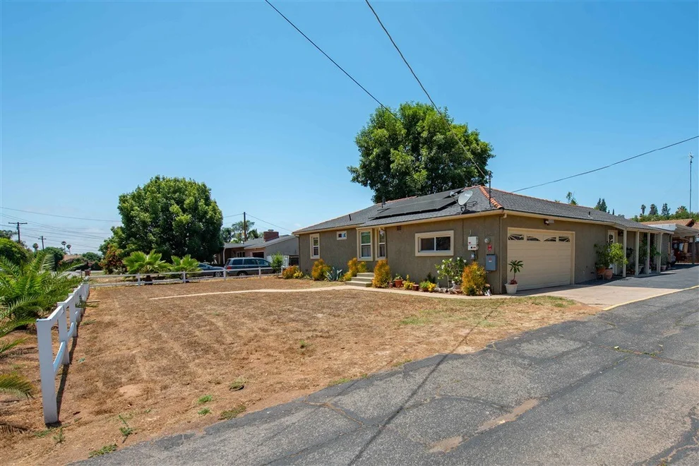 Unit for sale at 1646 Stanley Way, Escondido, CA 92027