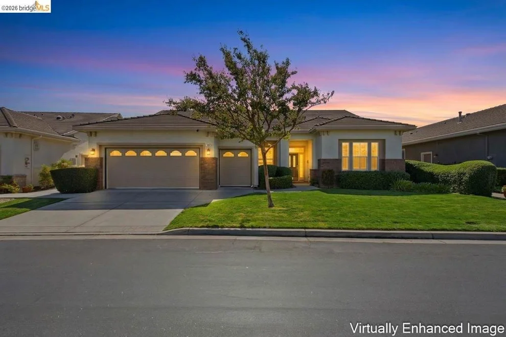 Unit for sale at 350 Gladstone Dr, Brentwood, CA 94513
