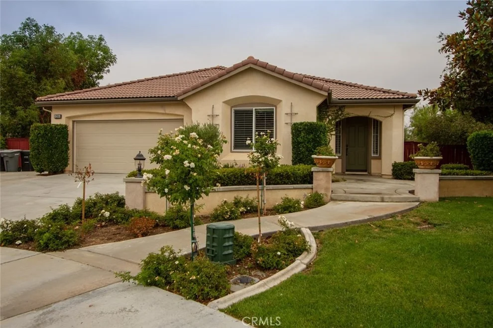Unit for sale at 42904 Cinnamon Lane, Temecula, CA 92592