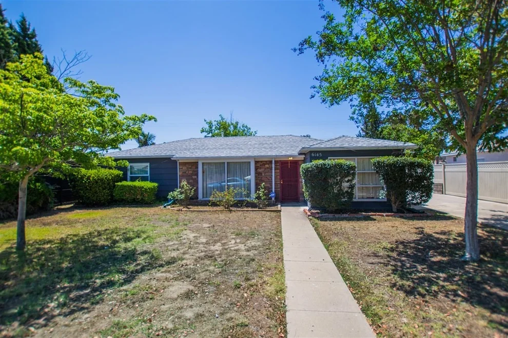 Unit for sale at 6145 Malcolm Dr, San Diego, CA 92115