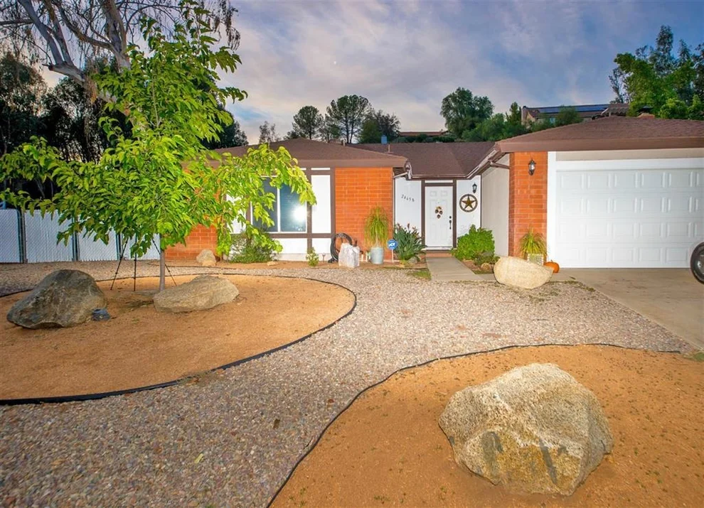 Unit for sale at 24658 Rio Verde, Ramona, CA 92065