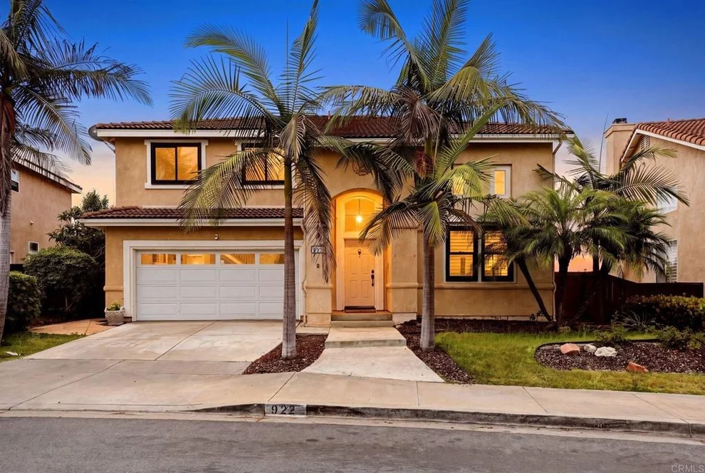 Unit for sale at 922 Camino Del Sol, Chula Vista, CA 91910
