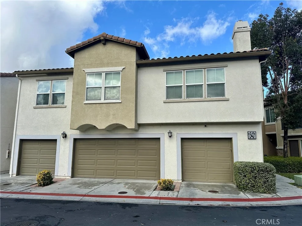 Unit for sale at 15431 Park Point, Lake Elsinore, CA 92532