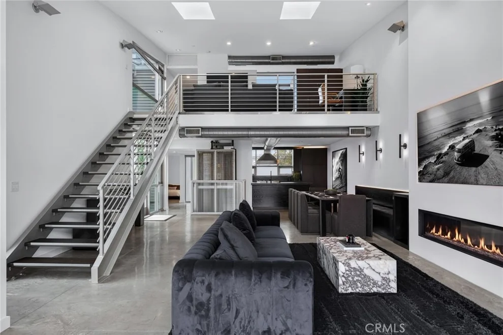 Unit for sale at 413 29th, Newport Beach, CA 92663