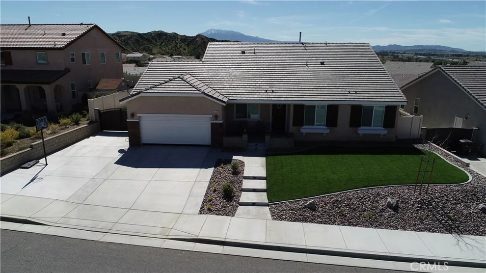 Unit for sale at 114 W Knoll Crest Drive, Calimesa, CA 92320