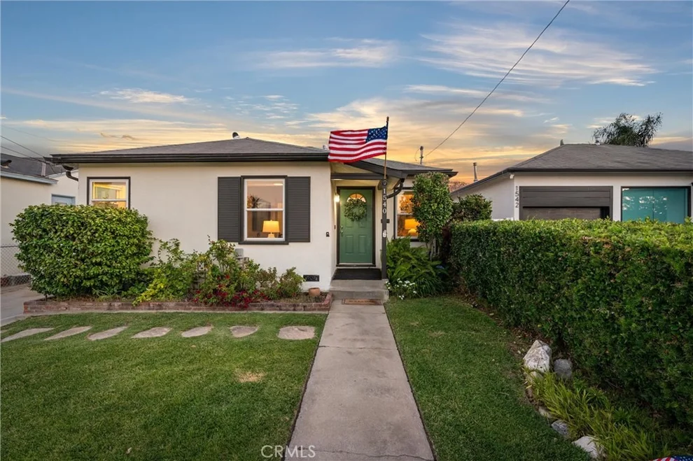 Unit for sale at 1540 W 215th Street, Torrance, CA 90501