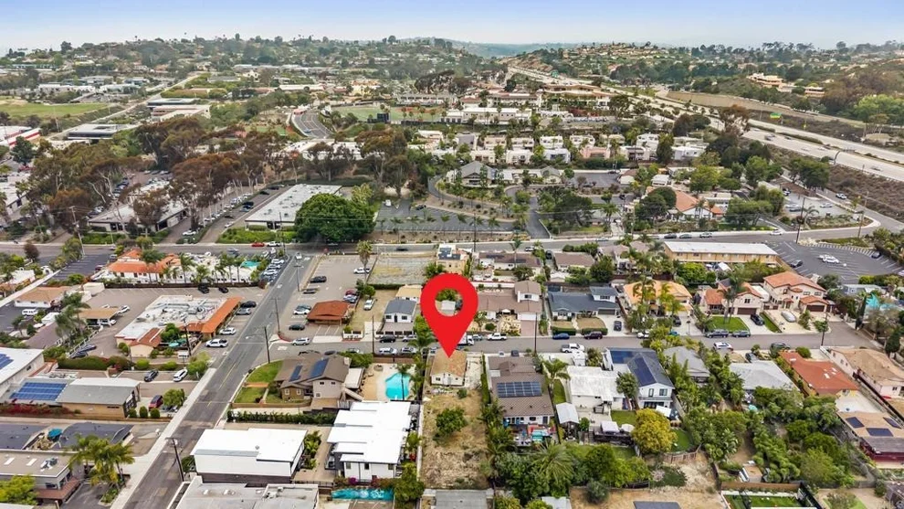 Unit for sale at 817 Juanita Street, Solana Beach, CA 92075