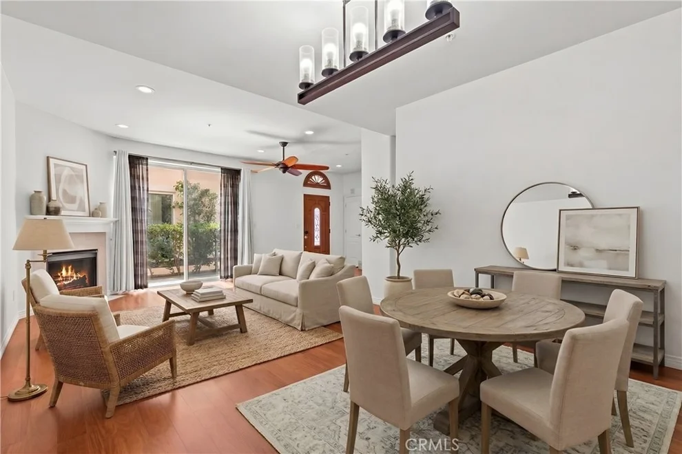 Unit for sale at 4732 Radford Avenue, Valley Village, CA 91607