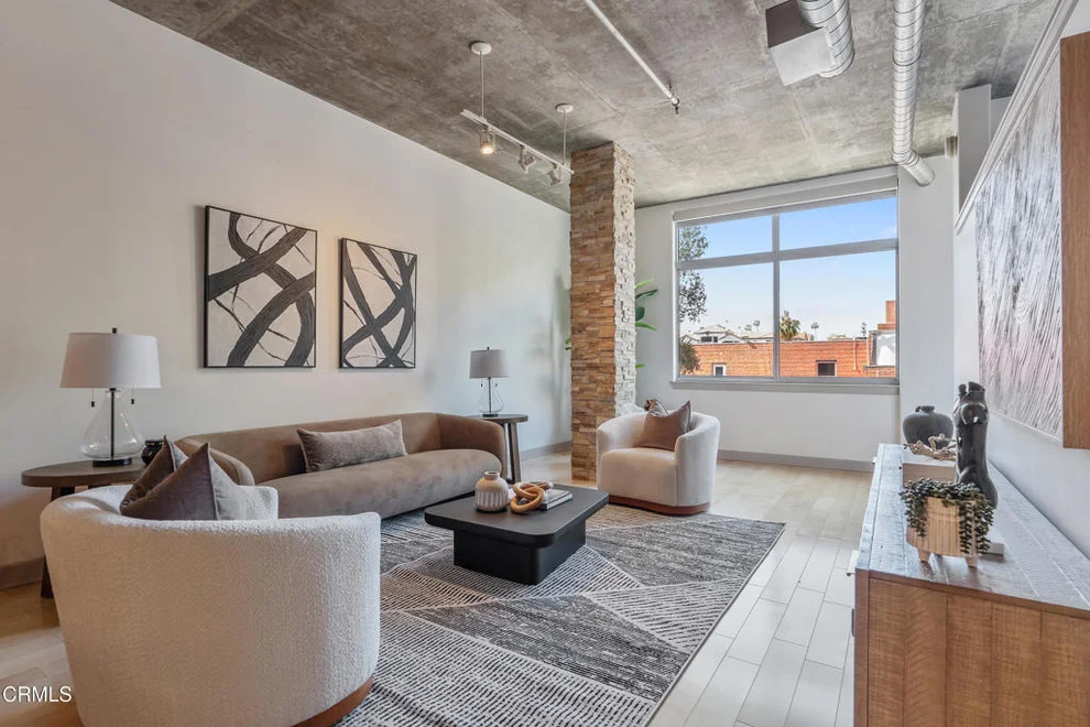 Unit for sale at 840 E Green Street, Pasadena, CA 91101