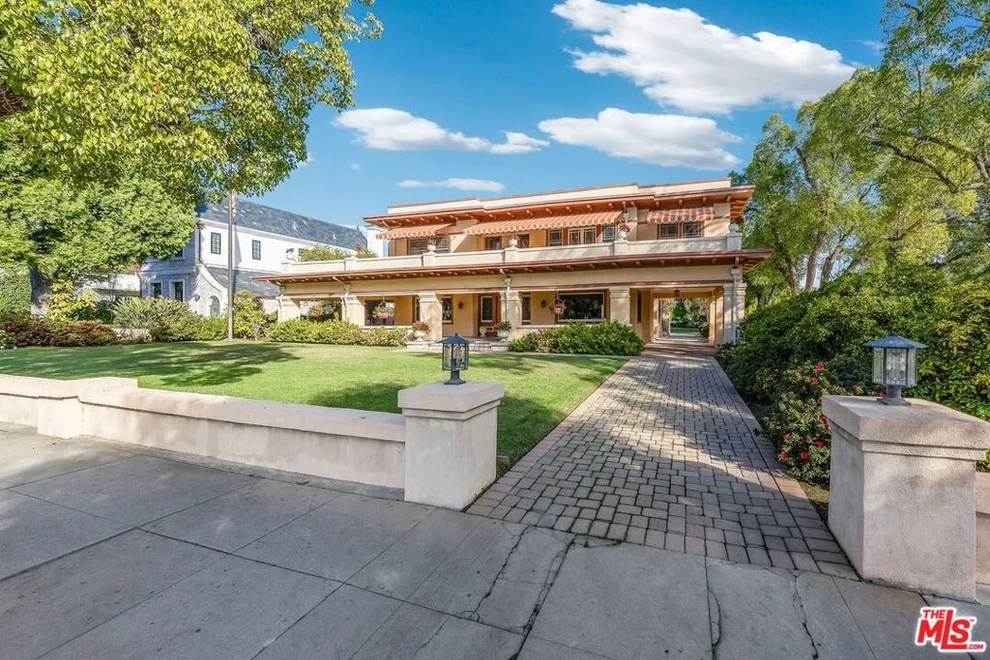 Unit for sale at 220 Orange Grove Avenue, South Pasadena, CA 91030