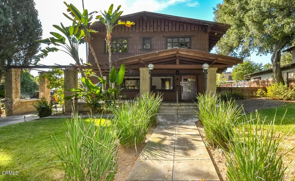 Unit for sale at 171 S Baldwin Avenue, Sierra Madre, CA 91024