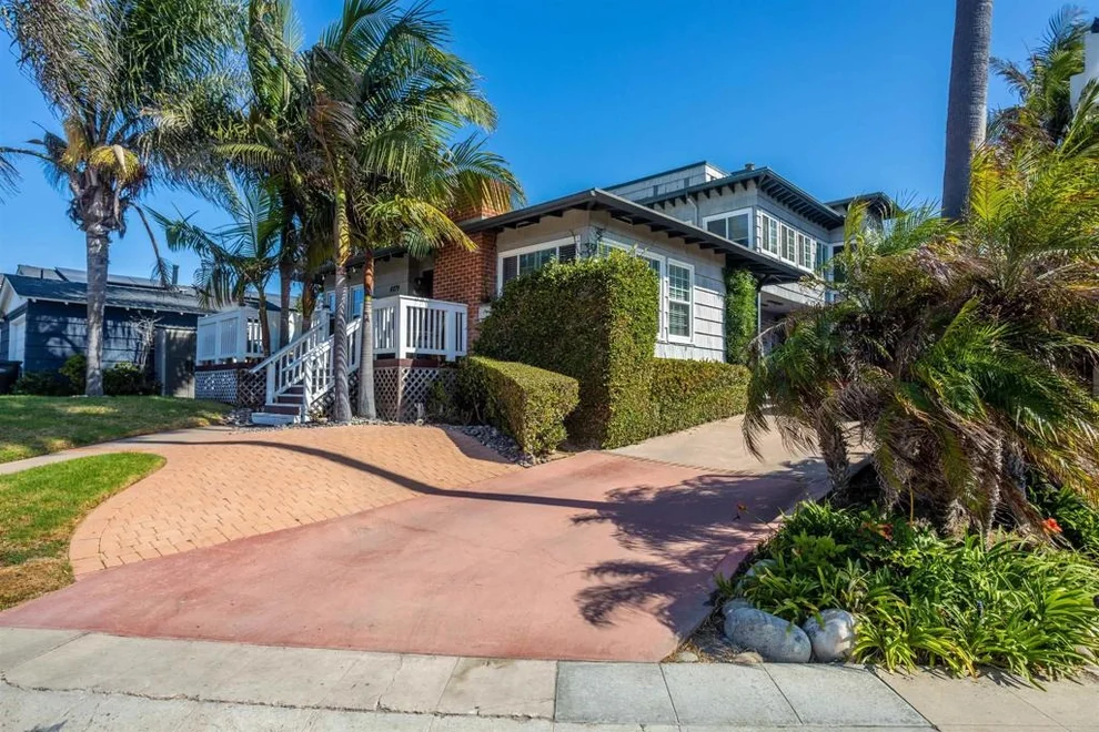 Unit for sale at 4879 81 Dixie Drive, San Diego, CA 92109
