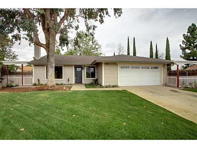 Unit for sale at 920 Felicidad Drive, Fallbrook, CA 92028