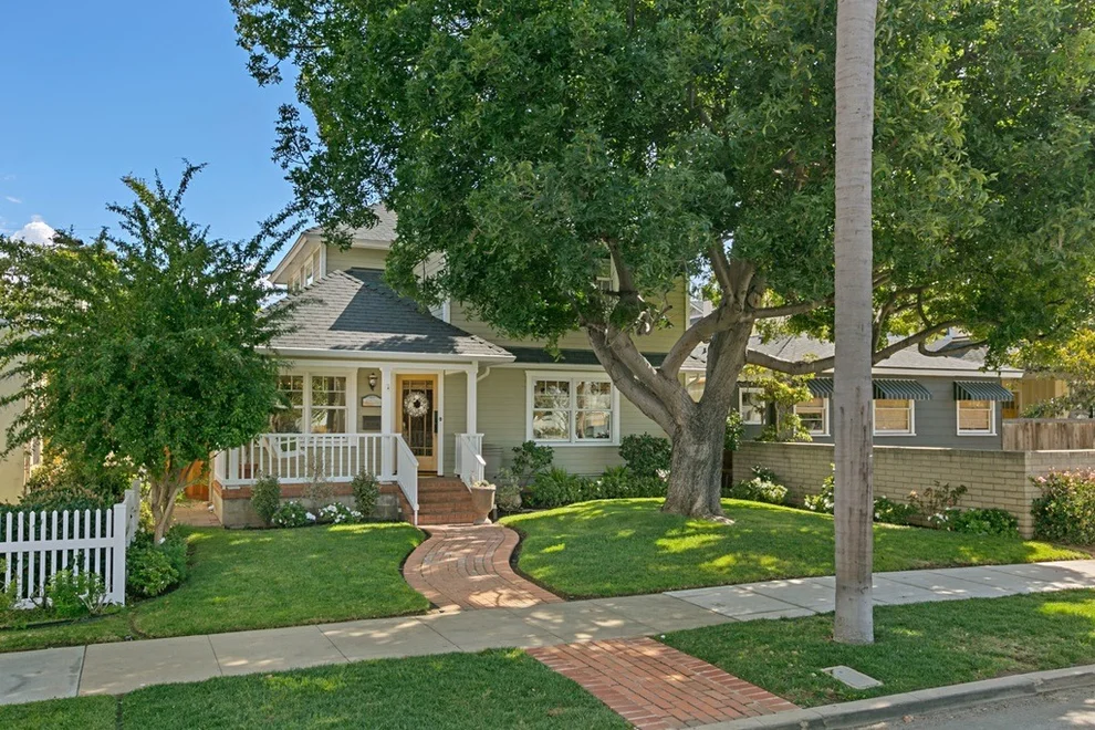 Unit for sale at 427 Pomona Ave, Coronado, CA 92118