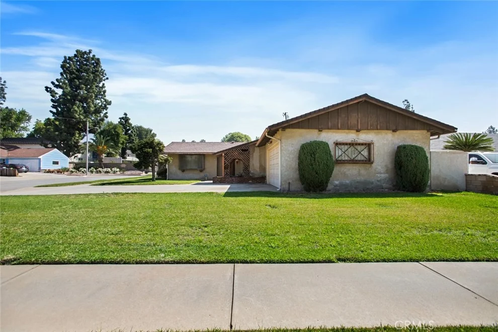 Unit for sale at 1250 N Garsden, Covina, CA 91724