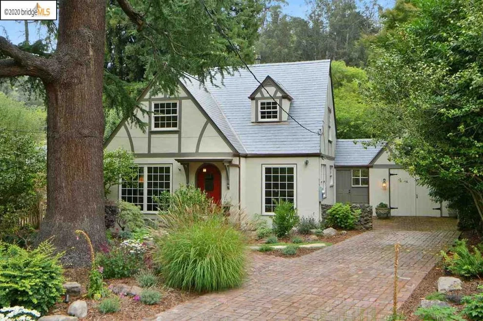 Unit for sale at 1470 Fernwood Dr, Oakland, CA 94611